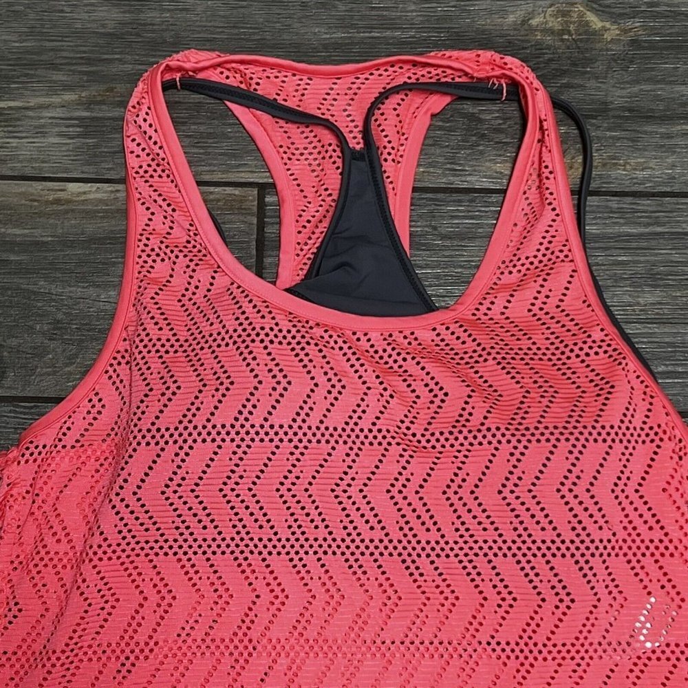 NWT GO by Gossip Sporty Splice Tankini Small Swimsuit Top Sports Bra Coral Gray - Picture 3 of 11